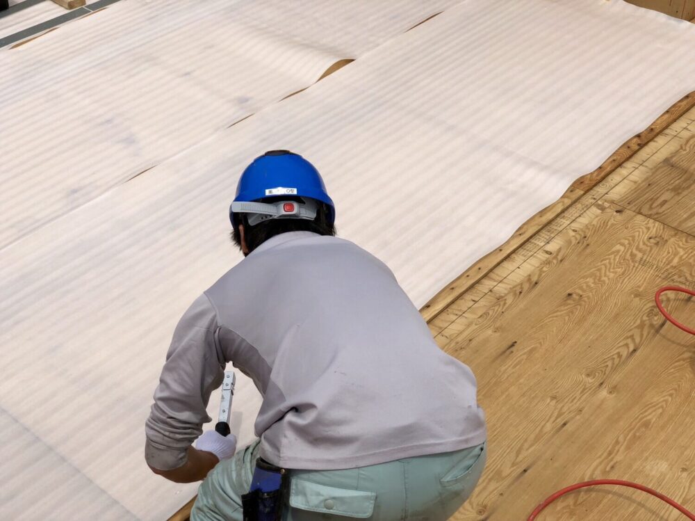 屋上スカイプロムナード　栄住産業